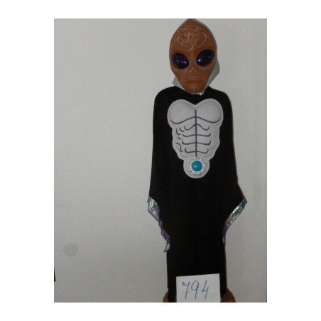 č, 794  mimozemšťan