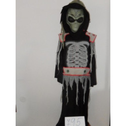 č795 a 1950  mimozemšťan