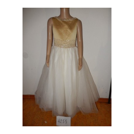 č. 4255  spol. šaty  princezna