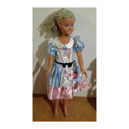 Šaty, Králík Petr