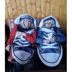 párový kostým bota, teniska