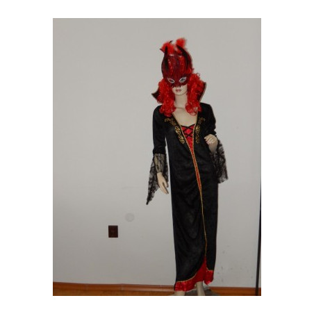 č.                   dobové,  zlá kněžna,upírka