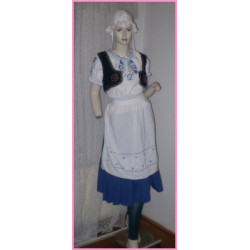 č. 900 A    dobové - poddaní   selka